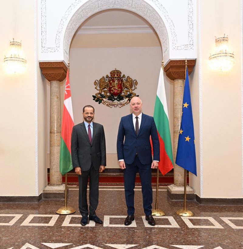Oman, Bulgaria