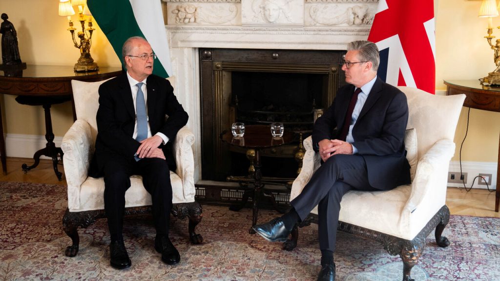 Palestinian Prime Minister Mohammad Mustafa visits London