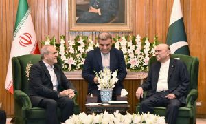 Pakistan, Iran Presidents vow